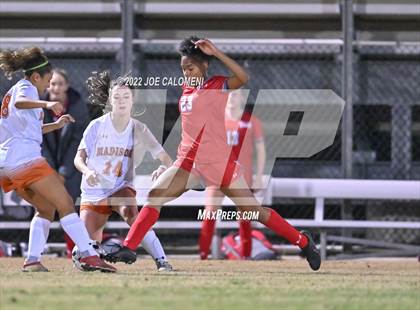 Thumbnail 1 in Lee vs Madison photogallery.