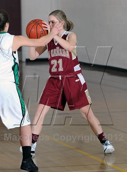 Thumbnail 3 in La Canada vs Thousand Oaks (La Canada Tournament) photogallery.