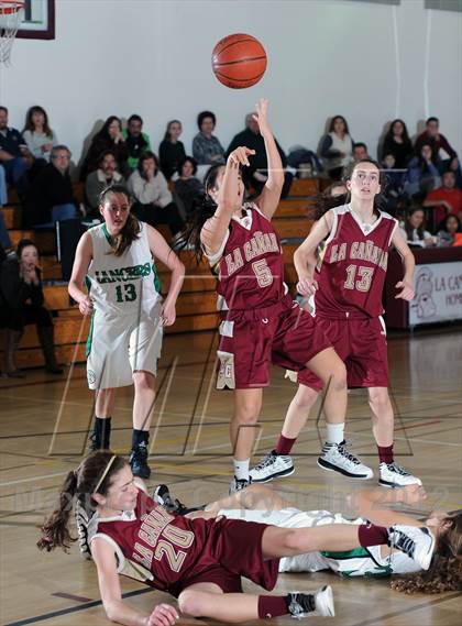 Thumbnail 2 in La Canada vs Thousand Oaks (La Canada Tournament) photogallery.