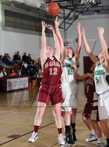 Thumbnail 3 in La Canada vs Thousand Oaks (La Canada Tournament) photogallery.