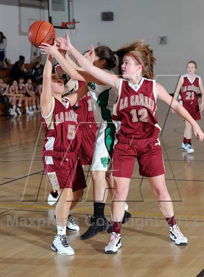 Thumbnail 3 in La Canada vs Thousand Oaks (La Canada Tournament) photogallery.