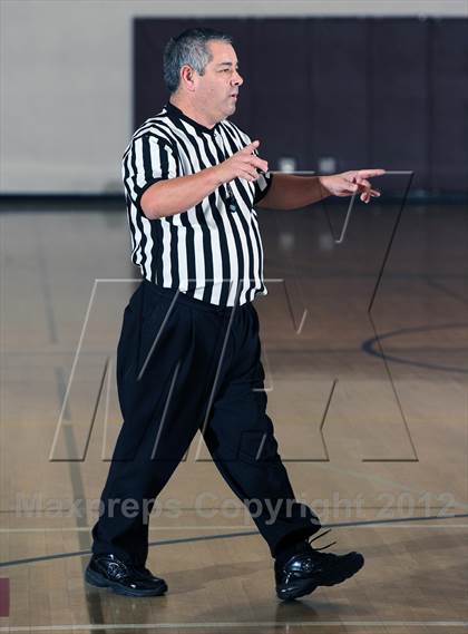 Thumbnail 1 in La Canada vs Thousand Oaks (La Canada Tournament) photogallery.