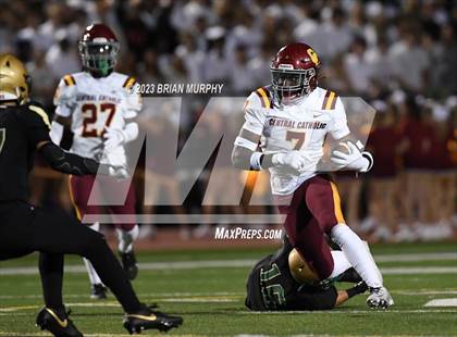 Thumbnail 1 in Central Catholic @ Jesuit photogallery.