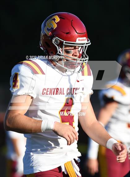 Thumbnail 3 in Central Catholic @ Jesuit photogallery.