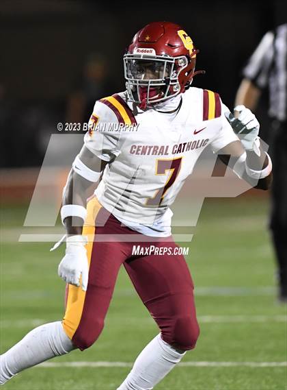 Thumbnail 1 in Central Catholic @ Jesuit photogallery.