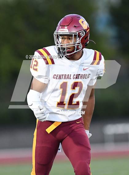 Thumbnail 1 in Central Catholic @ Jesuit photogallery.