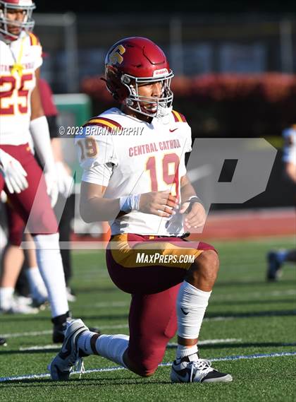 Thumbnail 3 in Central Catholic @ Jesuit photogallery.