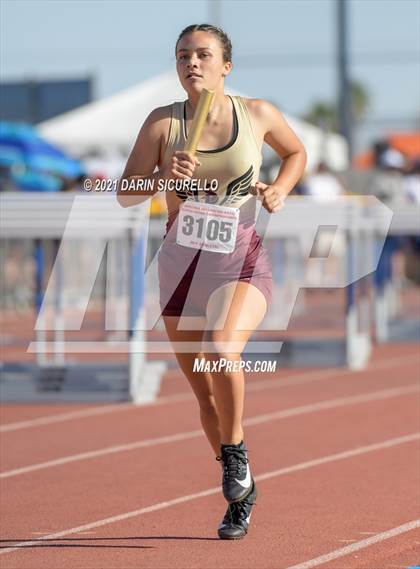 Thumbnail 2 in AIA Track & Field Championships (Girls Relay 4x800/400m DIV 1) photogallery.