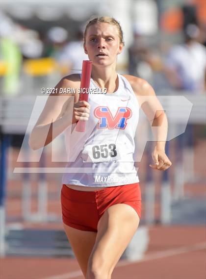 Thumbnail 1 in AIA Track & Field Championships (Girls Relay 4x800/400m DIV 1) photogallery.
