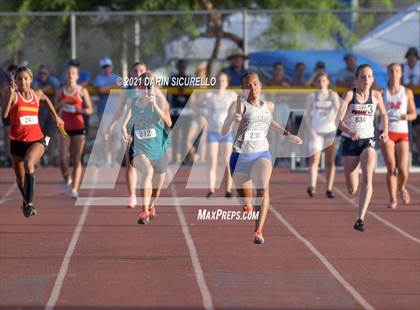 Thumbnail 3 in AIA Track & Field Championships (Girls Relay 4x800/400m DIV 1) photogallery.
