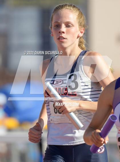 Thumbnail 3 in AIA Track & Field Championships (Girls Relay 4x800/400m DIV 1) photogallery.