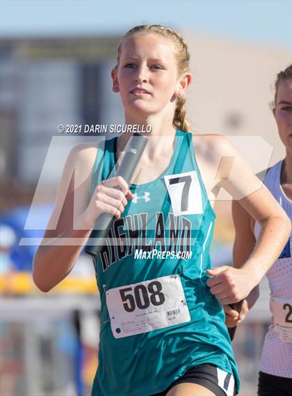 Thumbnail 1 in AIA Track & Field Championships (Girls Relay 4x800/400m DIV 1) photogallery.