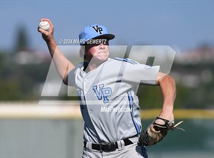 Thumbnail 1 in Villa Park @ Foothill photogallery.