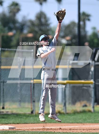 Thumbnail 3 in Villa Park @ Foothill photogallery.
