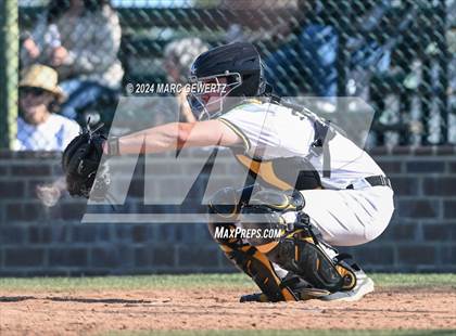 Thumbnail 3 in Villa Park @ Foothill photogallery.