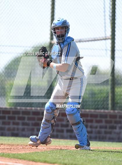 Thumbnail 1 in Villa Park @ Foothill photogallery.