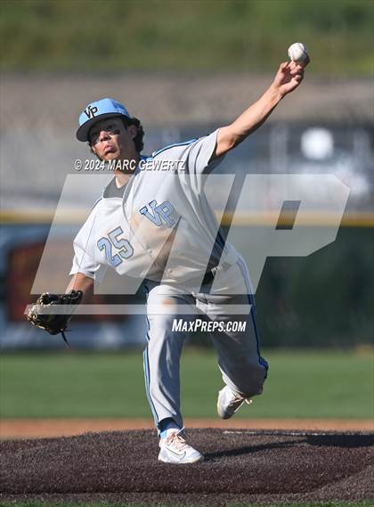 Thumbnail 3 in Villa Park @ Foothill photogallery.