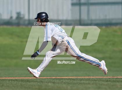 Thumbnail 2 in Villa Park @ Foothill photogallery.