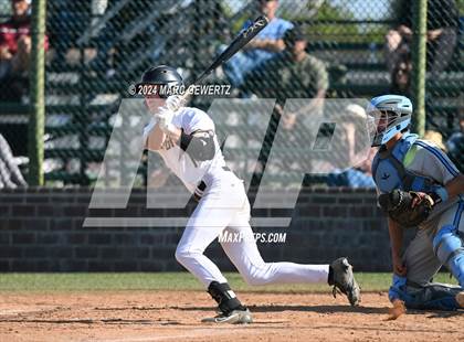 Thumbnail 1 in Villa Park @ Foothill photogallery.
