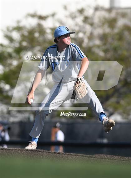 Thumbnail 1 in Villa Park @ Foothill photogallery.