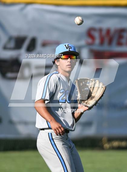 Thumbnail 1 in Villa Park @ Foothill photogallery.
