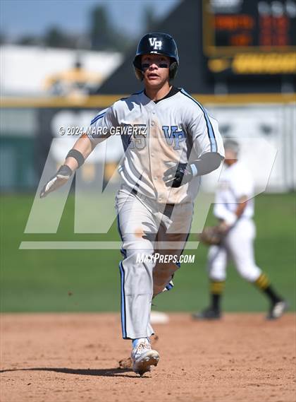 Thumbnail 1 in Villa Park @ Foothill photogallery.