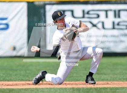 Thumbnail 1 in Villa Park @ Foothill photogallery.