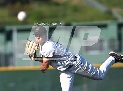 Thumbnail 1 in Villa Park @ Foothill photogallery.
