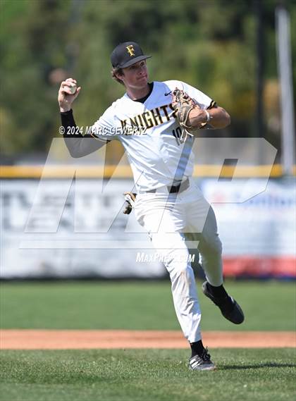 Thumbnail 3 in Villa Park @ Foothill photogallery.