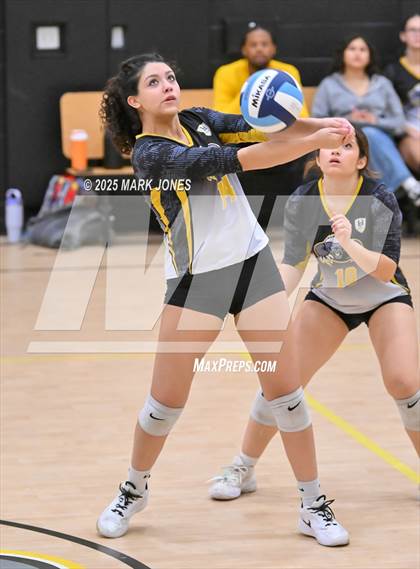 Thumbnail 2 in Yuma Catholic @ Highland Prep photogallery.