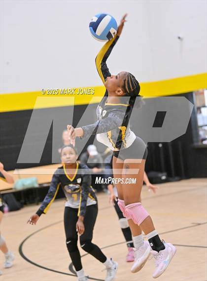 Thumbnail 2 in Yuma Catholic @ Highland Prep photogallery.