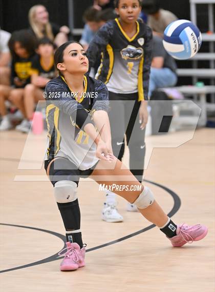 Thumbnail 2 in Yuma Catholic @ Highland Prep photogallery.