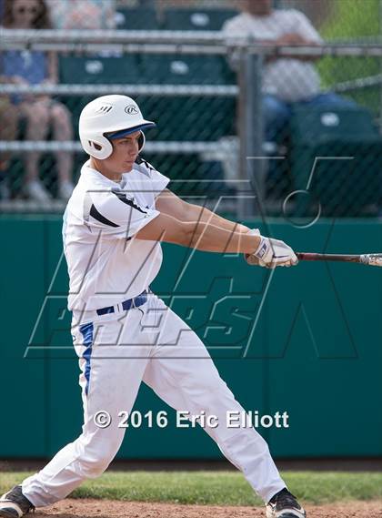 Thumbnail 1 in Franklin vs Reynolds (PIAA D10 AA Quarterfinal) photogallery.