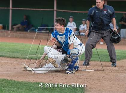 Thumbnail 3 in Franklin vs Reynolds (PIAA D10 AA Quarterfinal) photogallery.
