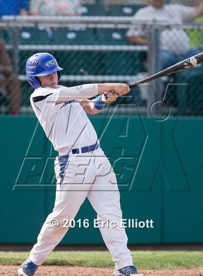 Thumbnail 1 in Franklin vs Reynolds (PIAA D10 AA Quarterfinal) photogallery.