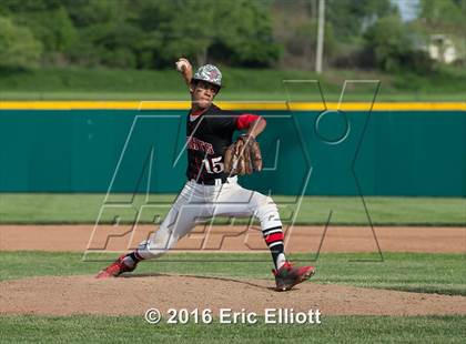 Thumbnail 3 in Franklin vs Reynolds (PIAA D10 AA Quarterfinal) photogallery.