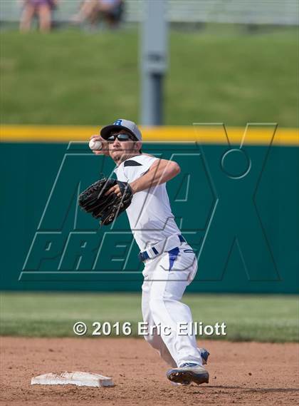 Thumbnail 3 in Franklin vs Reynolds (PIAA D10 AA Quarterfinal) photogallery.