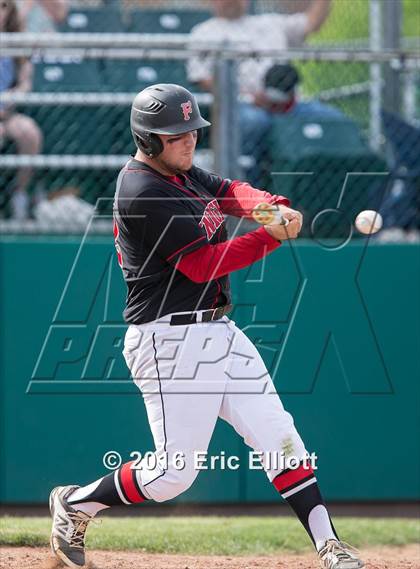 Thumbnail 3 in Franklin vs Reynolds (PIAA D10 AA Quarterfinal) photogallery.