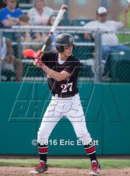 Thumbnail 2 in Franklin vs Reynolds (PIAA D10 AA Quarterfinal) photogallery.