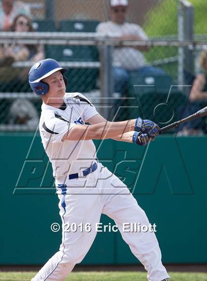 Thumbnail 2 in Franklin vs Reynolds (PIAA D10 AA Quarterfinal) photogallery.