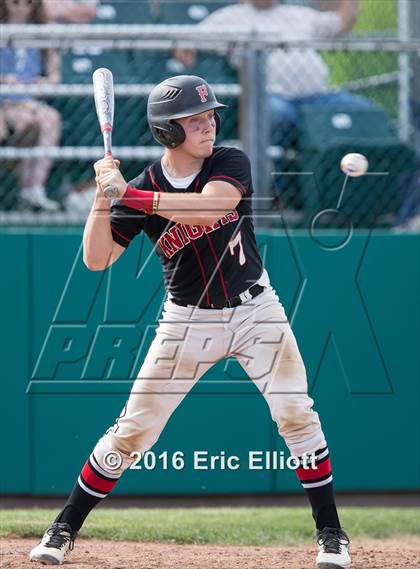Thumbnail 3 in Franklin vs Reynolds (PIAA D10 AA Quarterfinal) photogallery.