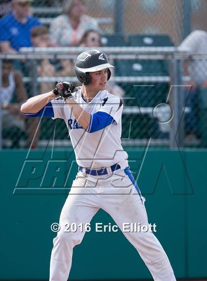 Thumbnail 3 in Franklin vs Reynolds (PIAA D10 AA Quarterfinal) photogallery.