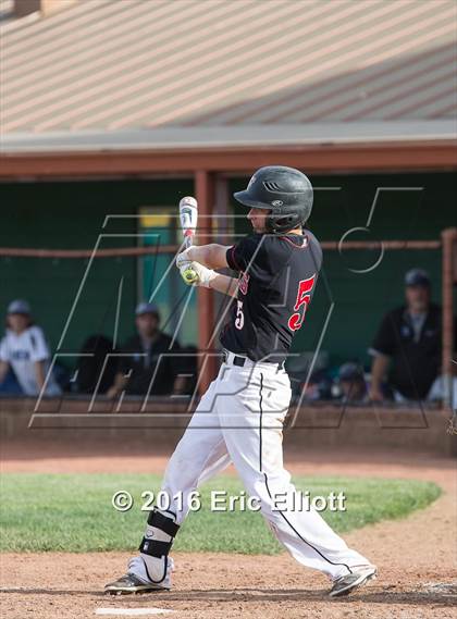 Thumbnail 2 in Franklin vs Reynolds (PIAA D10 AA Quarterfinal) photogallery.