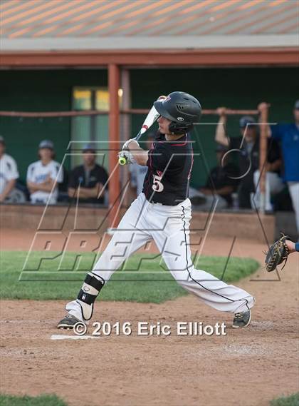 Thumbnail 2 in Franklin vs Reynolds (PIAA D10 AA Quarterfinal) photogallery.