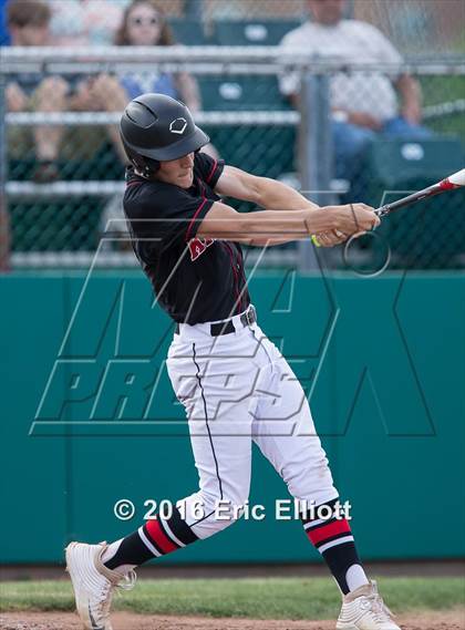 Thumbnail 3 in Franklin vs Reynolds (PIAA D10 AA Quarterfinal) photogallery.