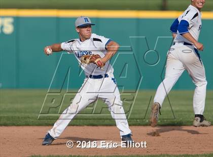 Thumbnail 3 in Franklin vs Reynolds (PIAA D10 AA Quarterfinal) photogallery.