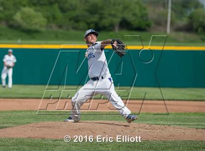 Thumbnail 3 in Franklin vs Reynolds (PIAA D10 AA Quarterfinal) photogallery.