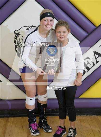 Thumbnail 3 in Clayton vs. Eau Claire Immanuel Lutheran (WIAA D4 Regional Final) photogallery.