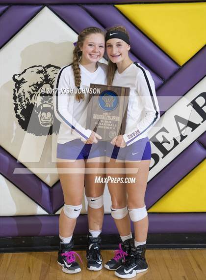 Thumbnail 3 in Clayton vs. Eau Claire Immanuel Lutheran (WIAA D4 Regional Final) photogallery.