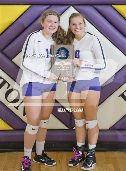Thumbnail 1 in Clayton vs. Eau Claire Immanuel Lutheran (WIAA D4 Regional Final) photogallery.